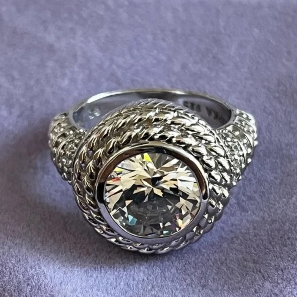 Judith Ripka Diamonique SS 4.1ct tw Round Bezel & Pave Ring. Excellent condition